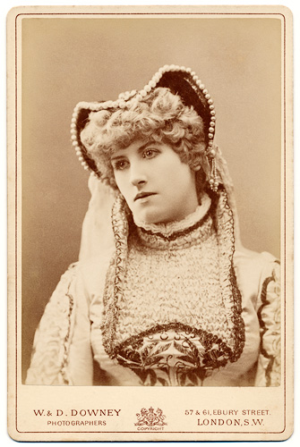 W. & D. Downey - London - Miss Mabel Beaufort