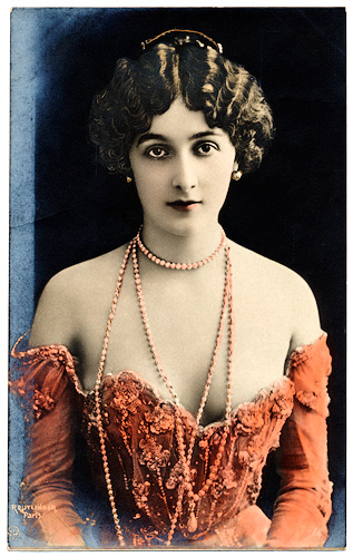 Lina Cavalieri